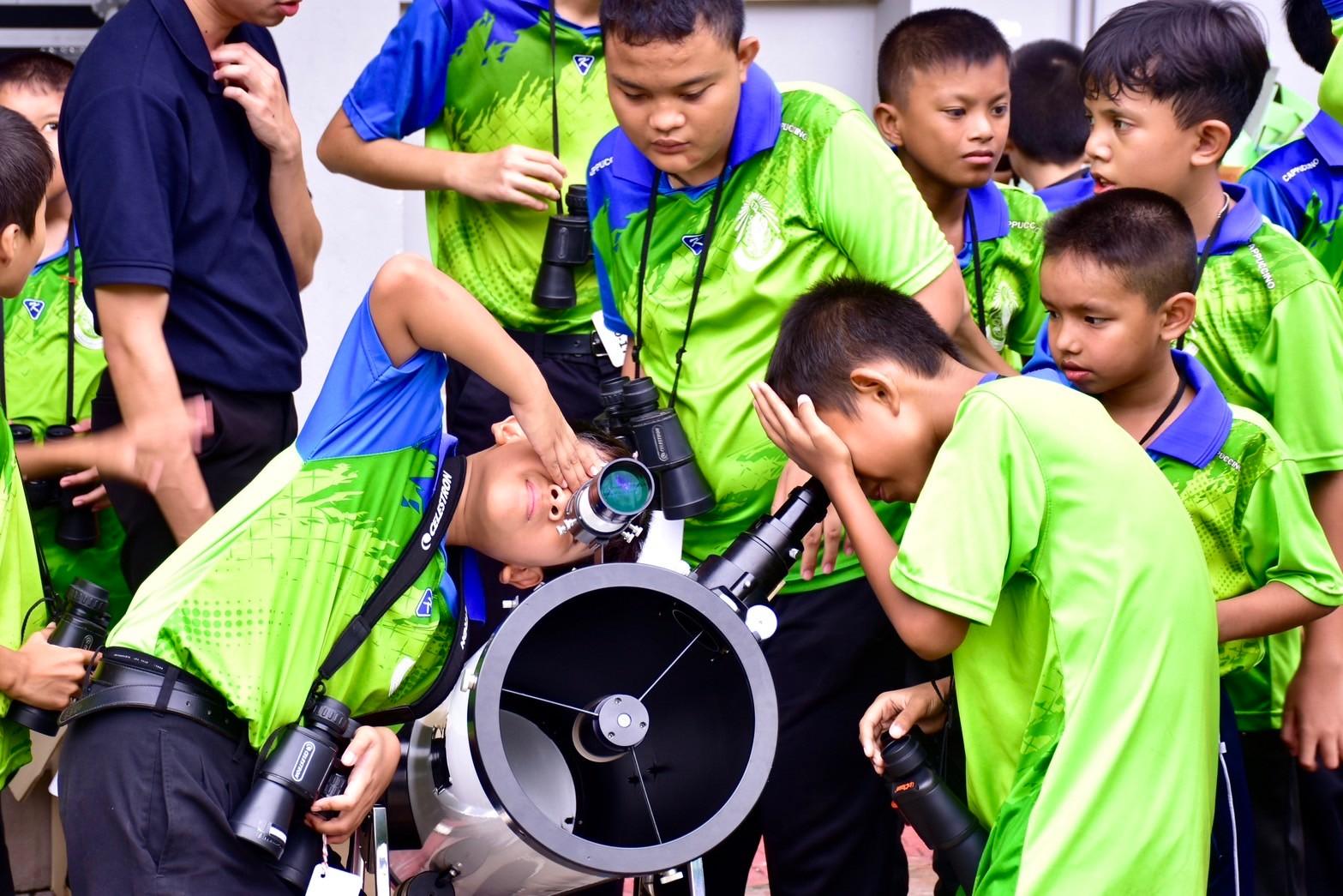 ค่ายส่งเสริมโอกาสการเรียนรู้ดาราศาสตร์สำหรับเด็กและเยาวชนกลุ่มพิเศษ (ผู้บกพร่องทางการได้ยินและเด็กออทิสติก)
