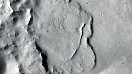 นักวิทยาศาสตร์พบหลักฐานที่แสดงให้เห็นทะเลสาบโบราณใต้ผิวดาวอังคาร
